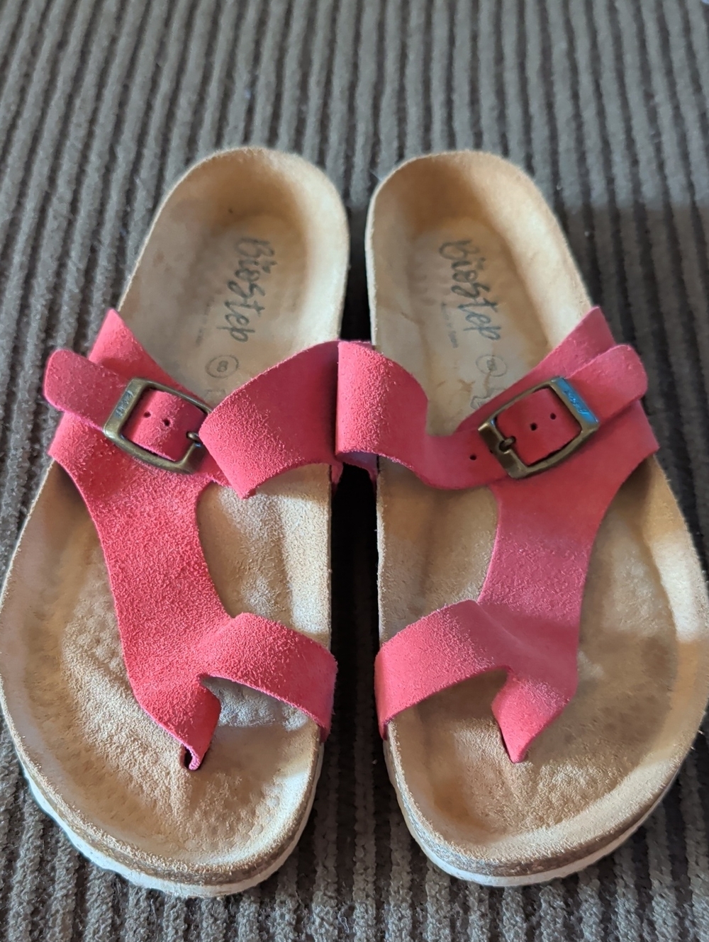 Women's Red Bio Step Suede Slide Sandals with Adjustable Buckles Size 8